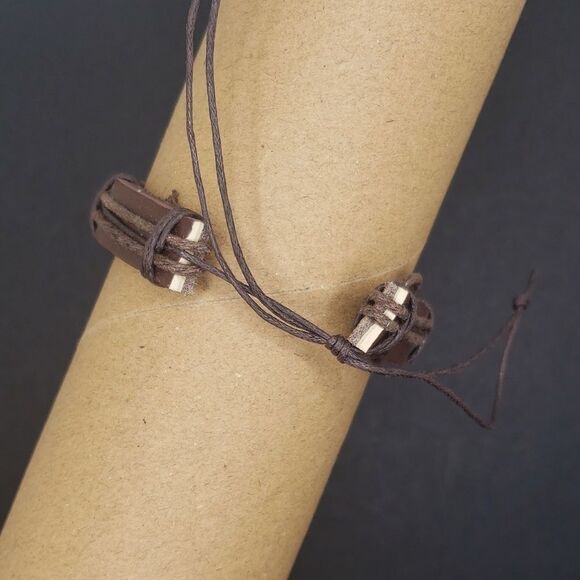 Brown turtle faux leather bracelet - Picture 2 of 2